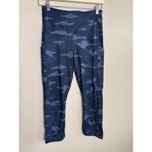 Athleta Small Ultimate Blue Camo Stash Pocket Capri Leggings‎ Yoga Fitness Pants